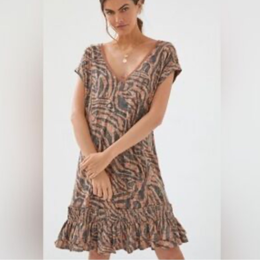 Daily Practice Anthropologie Tiger Print Ruffled V-neck Mini Dress W2195 Sz S